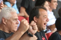 22-20091107dinamite-cabral.jpg
