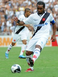 25-20091107carlosalberto6.jpg
