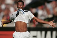 35-20091107adriano1.jpg