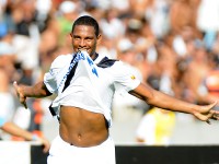 36-20091107adriano15.jpg