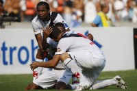 44-20091107adrianogol.JPG