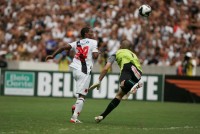 55-20091107adriano20.jpg