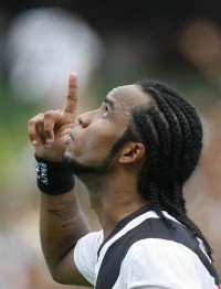 70-20091107carlosalberto15.jpg