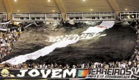 02-20091113-torcida.jpg