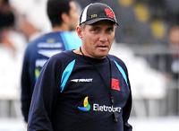 PC Gusmão comanda treinamento no Vasco