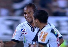 <b>VASC�O GOLEIA E AVAN�A NA COPA DO BRASIL: 6 A 1 NO COMERCIAL-MS</b>