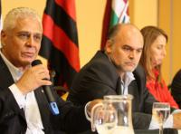 Dinamite em reunião de presidentes