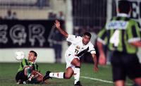 Em 2000, Romário aprontou com o América, que foi goleado na casa do Vasco por 4 a 0