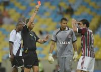 Diogo Silva observa expulso de Fred