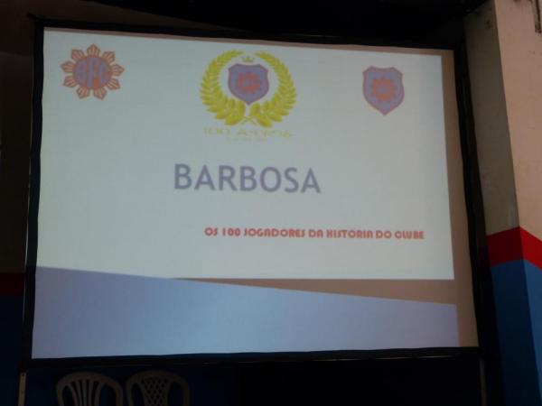 Barbosa foi homenageado na festa dos 100 anos do Bonsucesso