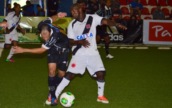 Paulo Miranda em ao no jogo Vasco 1 x 2 Rio Branco-ES, pela Liga Fut7