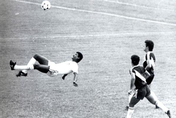 Em 1984, Fluminense e Vasco brigavam pelo ttulo. O Tricolor de Assis levou a melhor