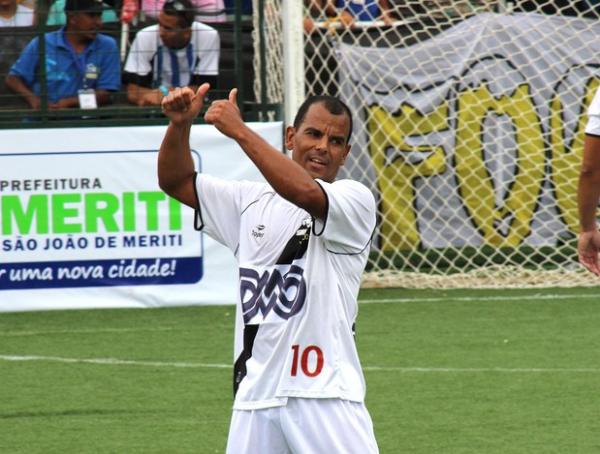 Fabrcio Carvalho  um dos destaques da equipe vascana de showbol