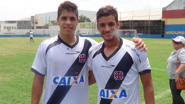 Matheus e Guilherme marcaram os gols da vitria por 2 a 1 sobre o Madureira.