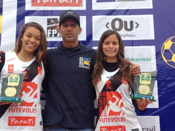Dupla vascana conquistou etapa do Circuito Brasileiro de Futevlei da NFvB