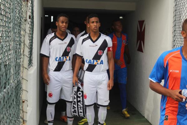 Matheus Barbosa e Caio Monteiro