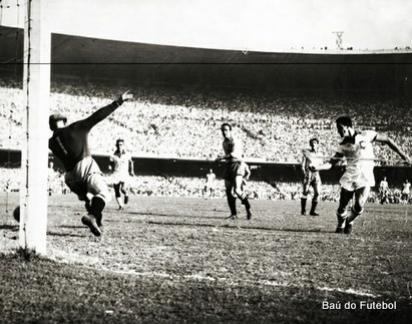 Brasil 7 x 1 Sucia, pela Copa do Mundo de 1950: 7 gols vascanos