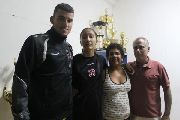 Tiago Nunes, Jully Silva, Ana Luciano (me) e Tadeu Correia (diretor de futebol feminino)