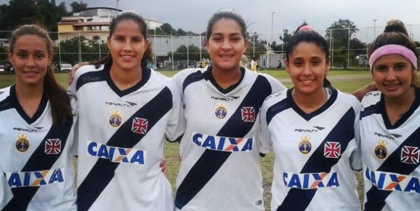 Lays Freitas, Bruna Zucolotto (4), Brena Carolina, Thainara Lino e Gabrielly Soares marcaram para o Adulto