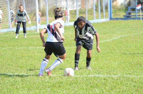 Las Veloso em ao contra o Botafogo