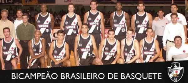 Nen (o nmero 13) participou do bicampeonato Brasileiro do Vasco.