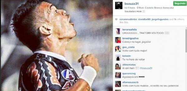 Bernardo postou foto com camisa do Vasco no Instagram: 'Saudades, hein'