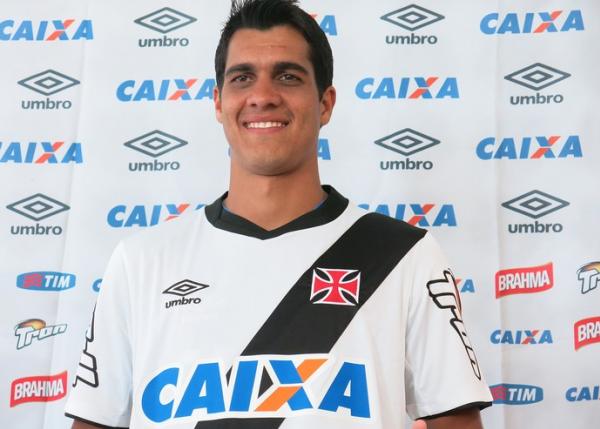 Lucas espera seguir no Vasco renovando seu contrato aps o fim do Campeonato Carioca