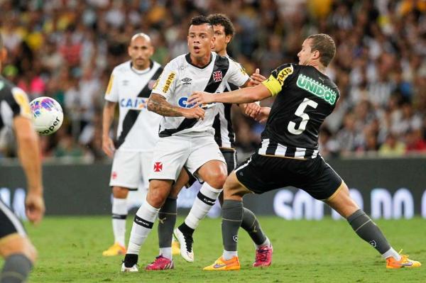 Bernardo em ao contra o Botafogo