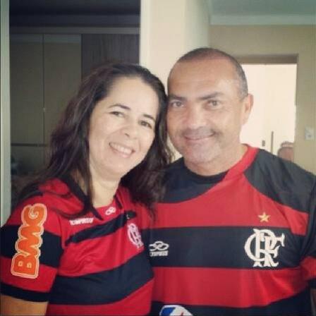 Os sogros do atacante Gilberto, do Vasco, so torcedores do Flamengo