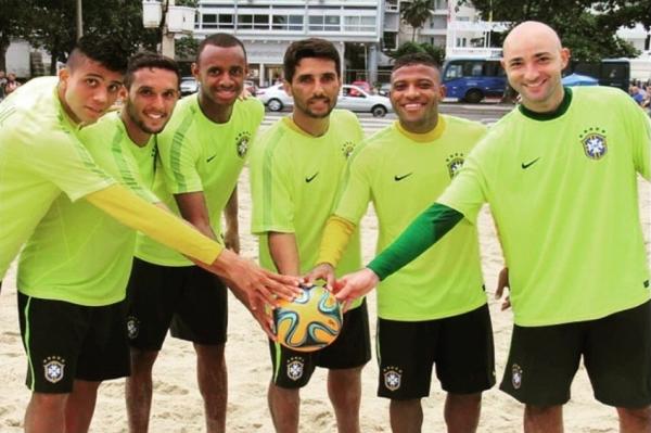 Vascanos formam a base da seleo brasileira na Copa do Mundo