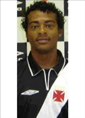 Felipe Alves sofreu tentativa de homicdio depois de quase atropelar o cachorro do vizinho; atleta atuou no time de 2001 a 2003 e em 2005