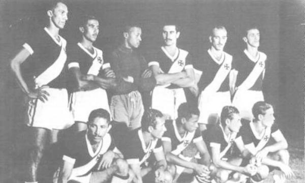 Supertime. A equipe do Vasco em 1947, conhecida como Expresso da Vitria, pelos vrios ttulos invictos