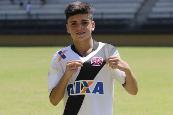 Gabriel Pec deixou sua marca contra o Botafogo