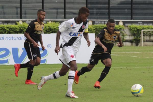 Alan Cardoso em ao contra o Botafogo na Taa Guanabara