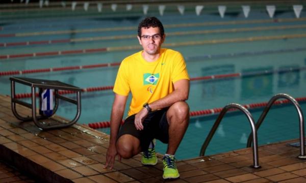 Leonardo Tomasello, coordenador tcnico de natao do Comit Paraolimpico Brasileiro (CPB) tambm v o esporte adaptado como um crescente mercado de trabalho
