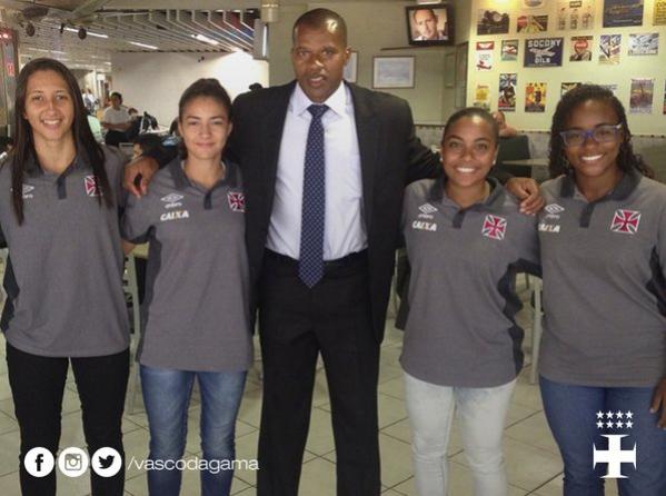 Anthony Menezes (treinador do Vasco), Jully, Angelina, Luizo (treinador da Seleo Brasileira), Rayane e Juliana