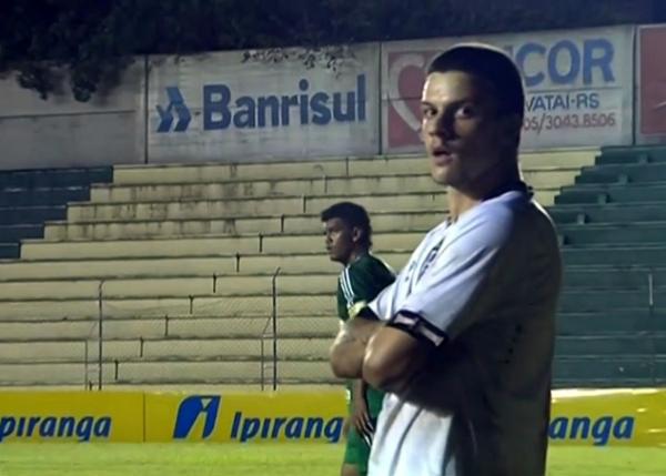 Renato Kayzer comemora o gol da vitria vascana