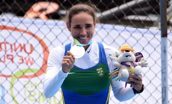 A vascana Fabiana Beltrame conquistou a nica medalha do Remo brasileiro no Pan de Toronto