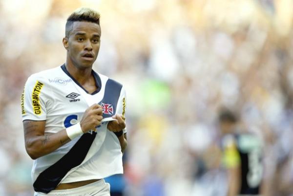 Rafael Silva espera voltar para o Vasco no futuro