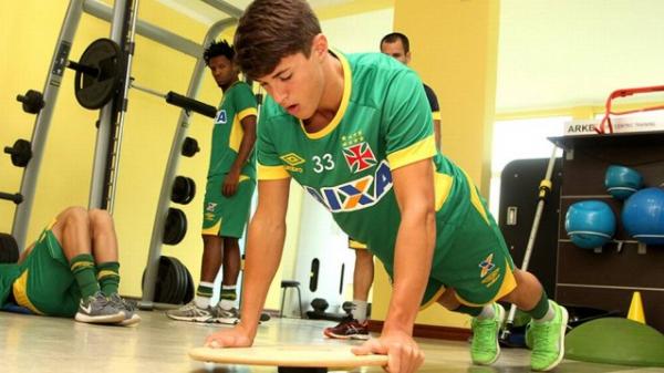 Mateus Vital tem sido um destaque na pr-temporada em Pinheiral (RJ)