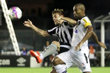 Rodrigo teve dificuldade no primeiro jogo contra o Botafogo