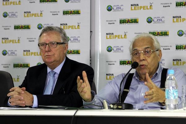 Presidente da CBCf Jair Alfredo Pereira e presidente do Vasco Eurico Miranda