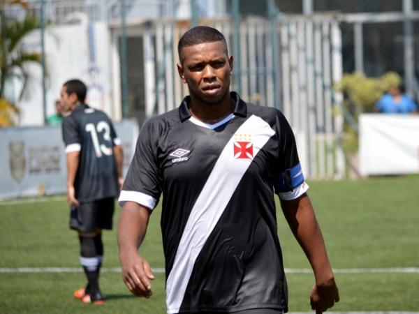 Z Renato vem tendo grandes atuaes com a camisa do Vasco em 2016