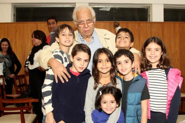 Presidente Eurico Miranda e seus netos