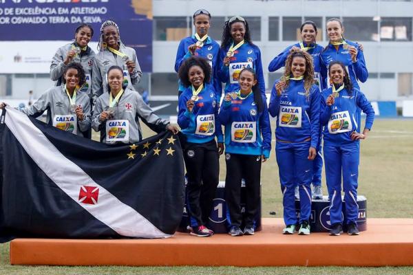 Revezamento 4x100m Feminino do Vasco: medalha de prata