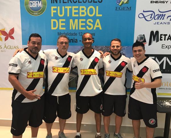 Renato Kort, Fred. Felipinho, Igor e Nando foram os atletas vascanos em Goinia.