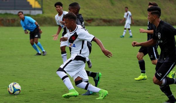 Vinicius em ao diante do Botafogo
