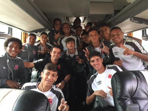 Sub-15 viaja para São Paulo em busca do título da Copa Nike