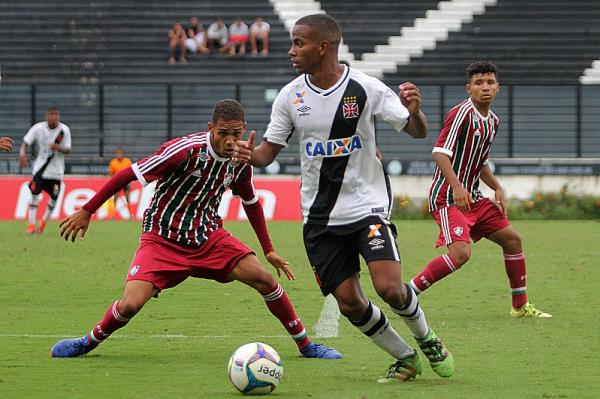 Élber brilhou na vitória do sub-17 na Taça Guanabara