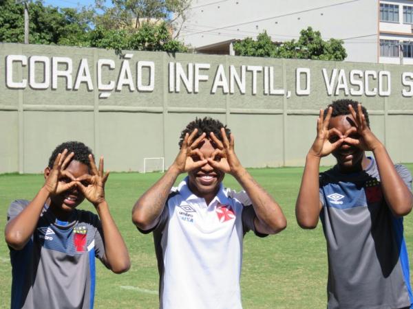 Gabriel, Paulo Vitor e Matheus, atletas do Vasco